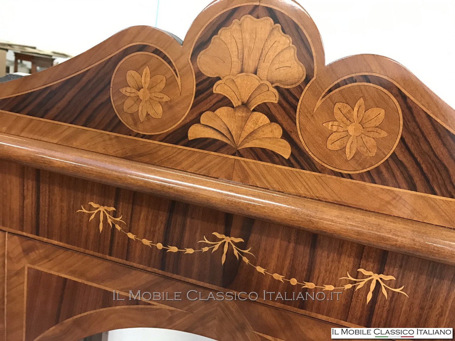 vetrinetta legno classica